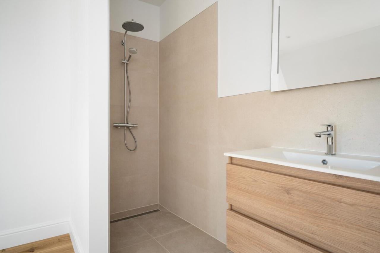 Gemeubileerd appartement met dakterras in Oud-Zuid - Afbeelding 11