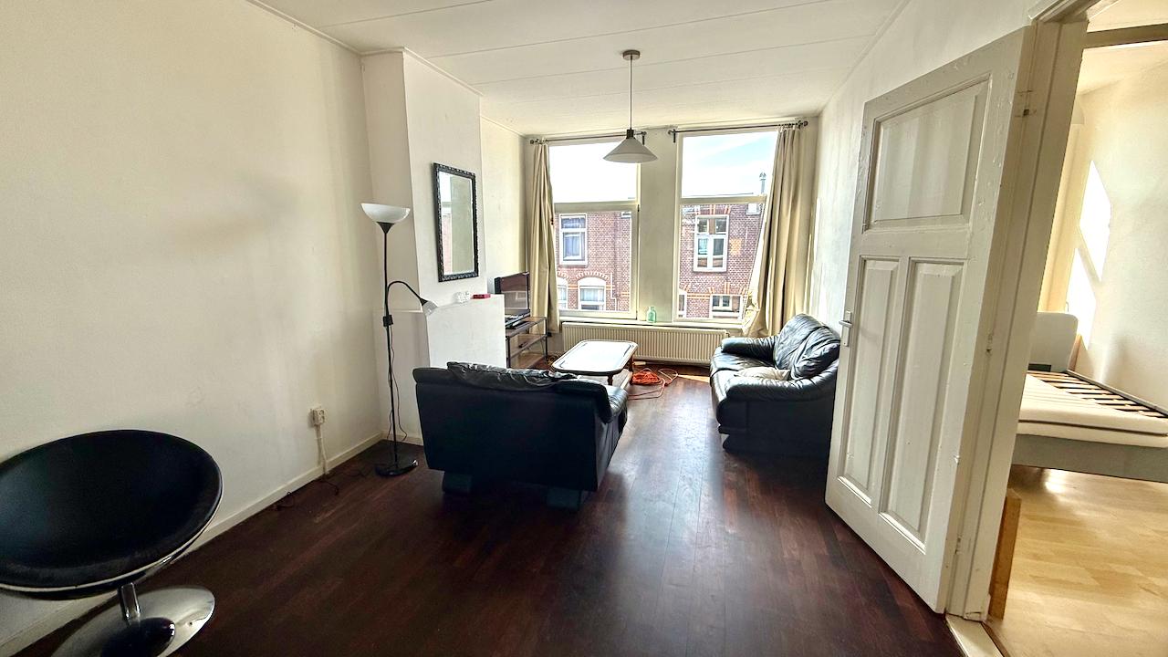 Gemeubileerd 3-kamerappartement met balkon - Afbeelding 2