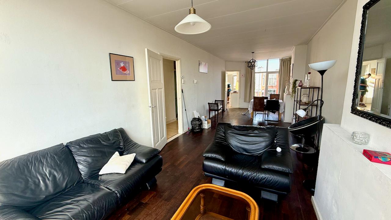 Gemeubileerd 3-kamerappartement met balkon - Afbeelding 4
