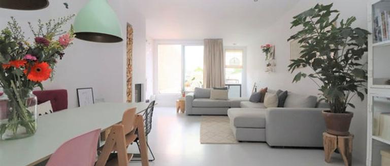 House with 3 bedrooms and a roof terrace - Image 2