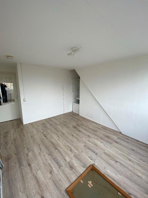 Kamer met balkon in de Indische buurt - Afbeelding 7