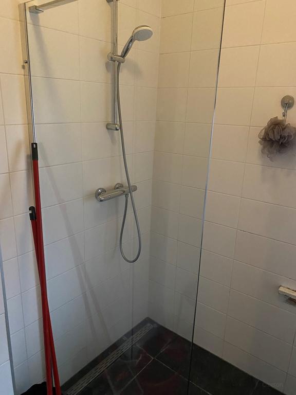 Kamer met balkon in de Indische buurt - Afbeelding 10