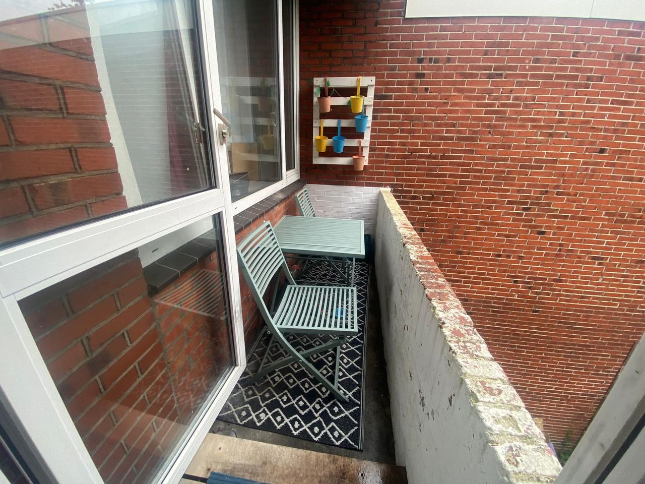 Studentenkamer van 17m² met eigen keuken en balkon - Afbeelding 6