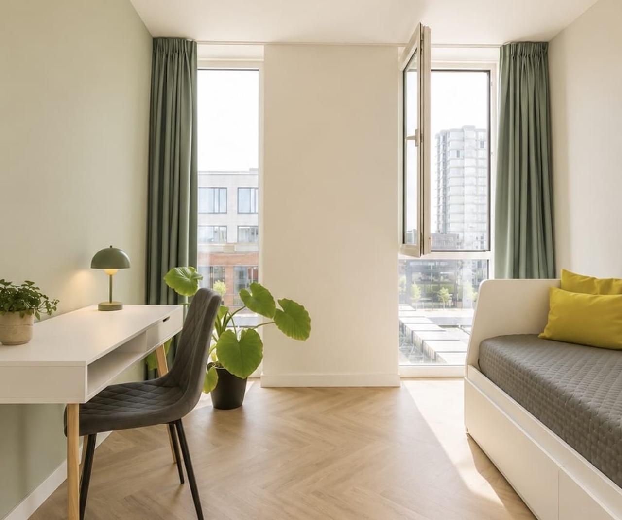 Gemeubileerd 3-kamerappartement met balkon - Afbeelding 10