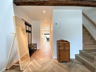 Furnished apartment on the Markt - Image 2