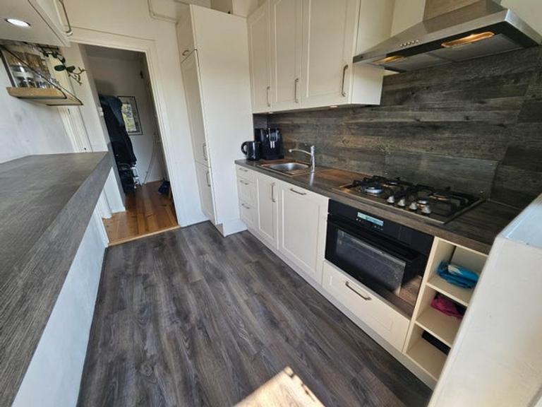 Gemeubileerd appartement met dakterras - Afbeelding 7