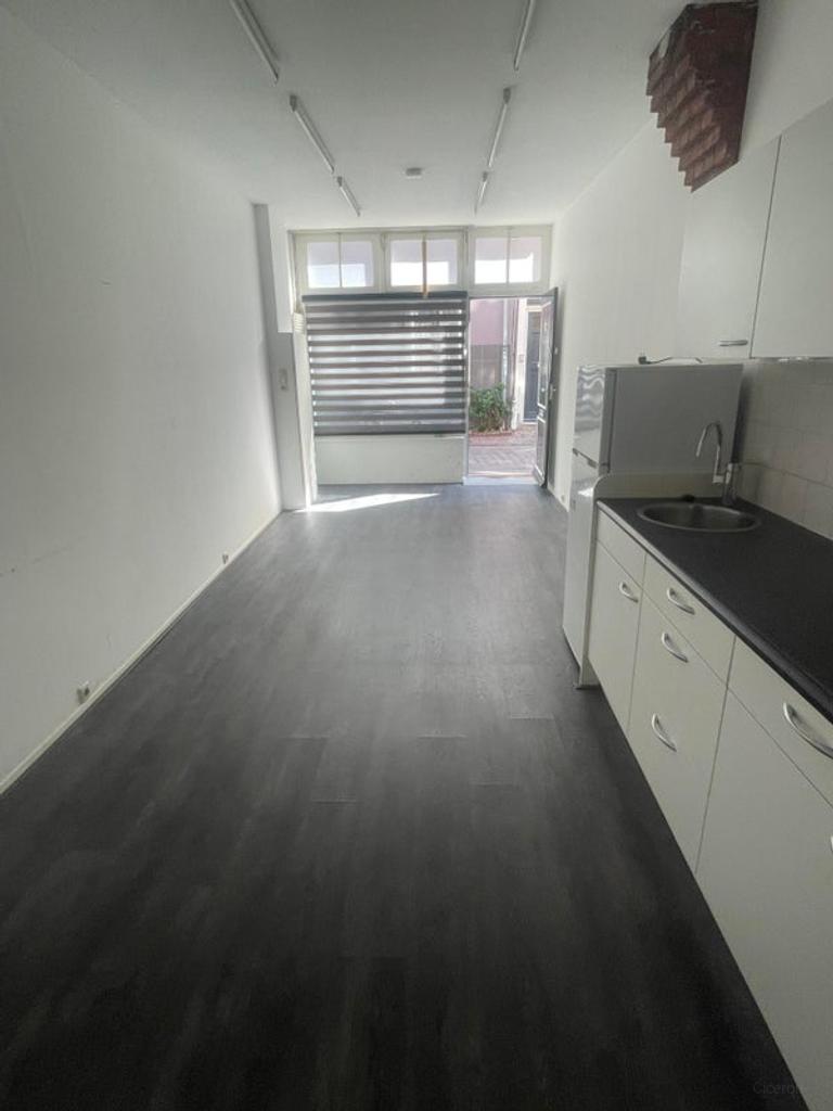 Studio met aparte slaapkamer in hartje Leeuwarden - Afbeelding 3