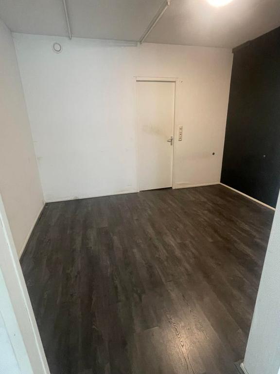 Studio met aparte slaapkamer in hartje Leeuwarden - Afbeelding 5