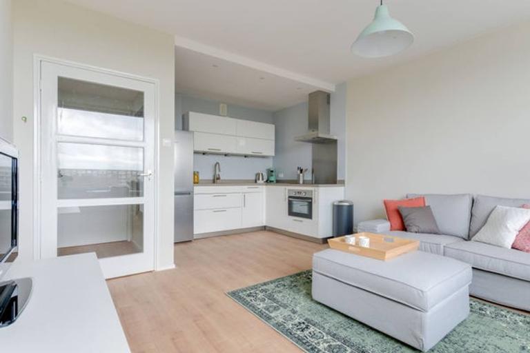 Gemeubileerd 2-kamerappartement met balkon - Afbeelding 7