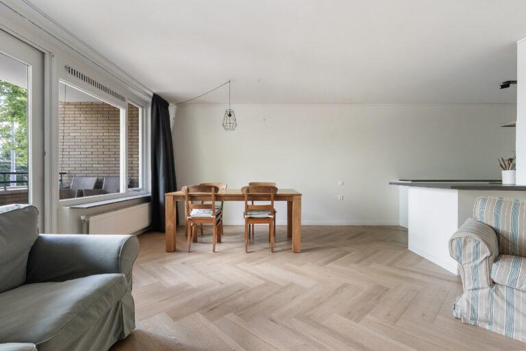 81 m² apartment near CS with balcony - Image 8