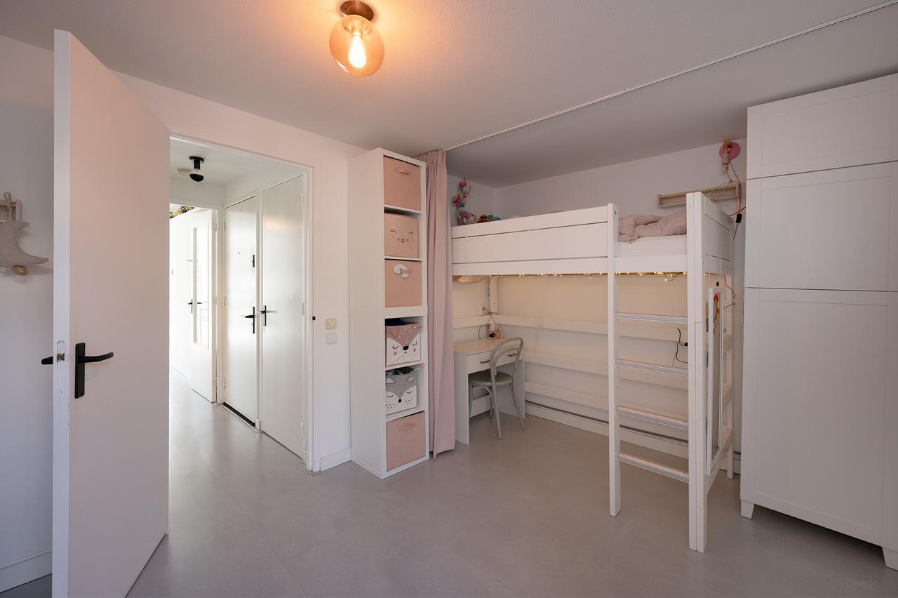 Gemeubileerd 3-kamerappartement met terras - Afbeelding 15