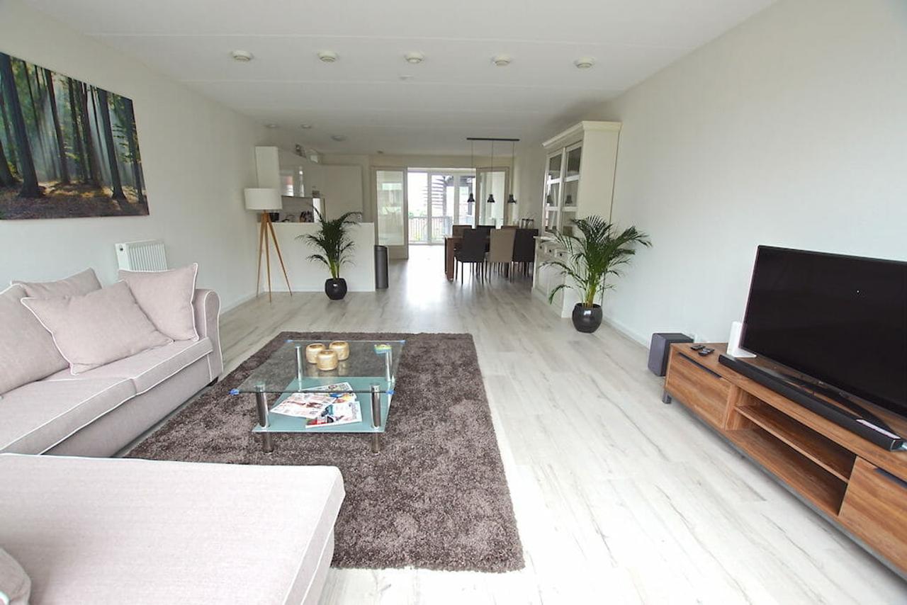 3-slaapkamerappartement met parkeerplek - Afbeelding 1
