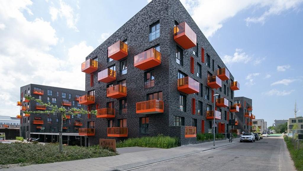 Licht 2-slaapkamerappartement met balkon - Afbeelding 3