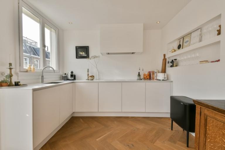 Licht 2-laags appartement met terras - Afbeelding 6