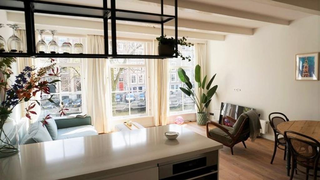 Licht 2-kamerappartement aan de Keizersgracht - Afbeelding 2