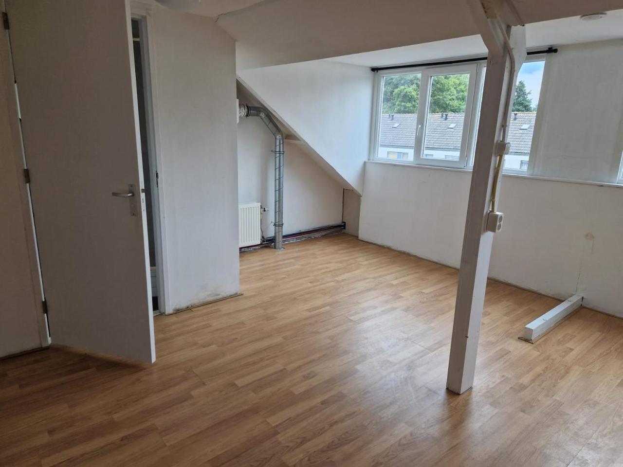 Ground floor semi-studio in Tilburg - Image 2
