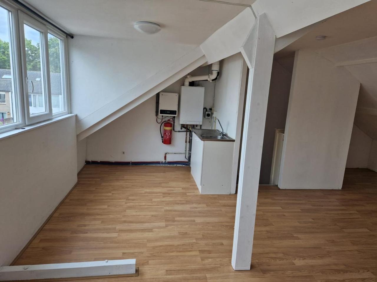 Ground floor semi-studio in Tilburg - Image 3