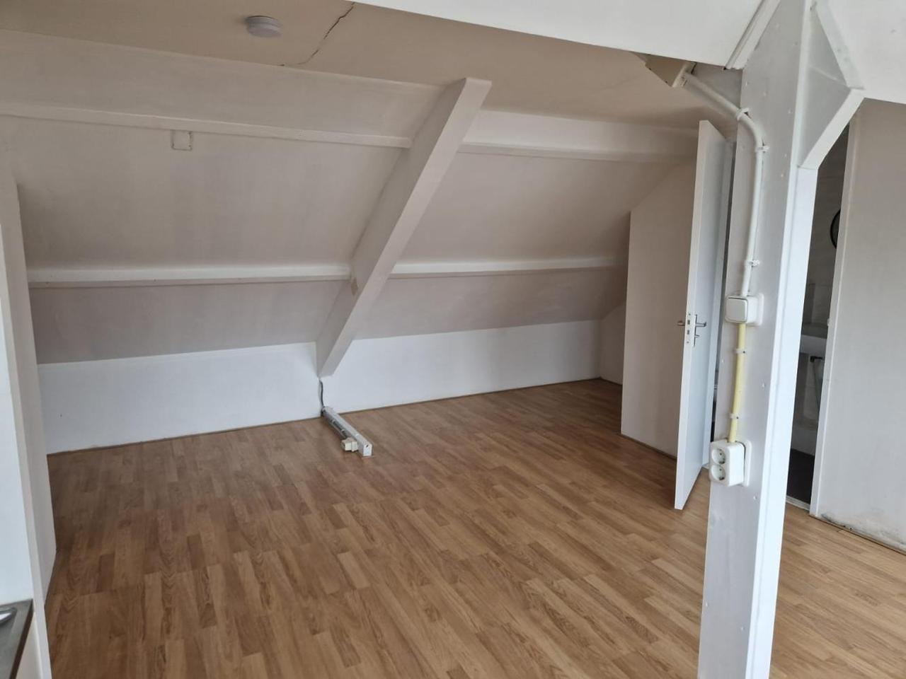 Ground floor semi-studio in Tilburg - Image 5