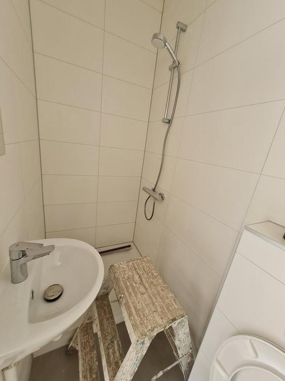 Semi-studio with private bathroom in Tilburg - Image 6