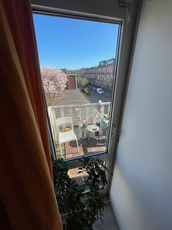 Kamer van 9m² met balkon aan de Hereweg - Afbeelding 7