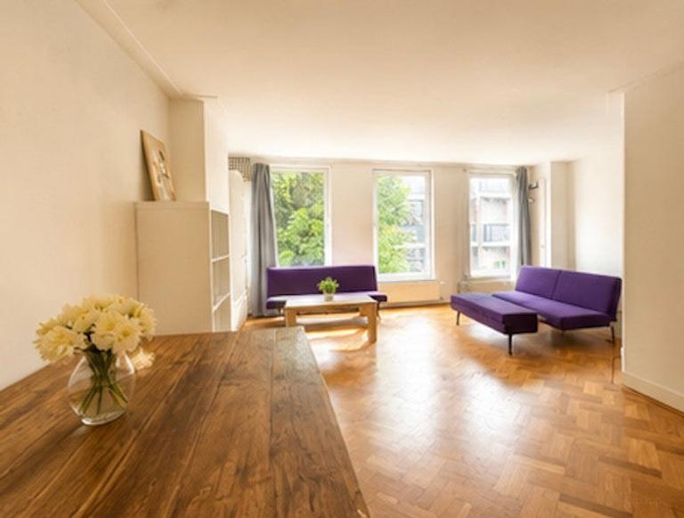 Licht 63m2 appartement met eiken vloer in De Pijp - Afbeelding 3