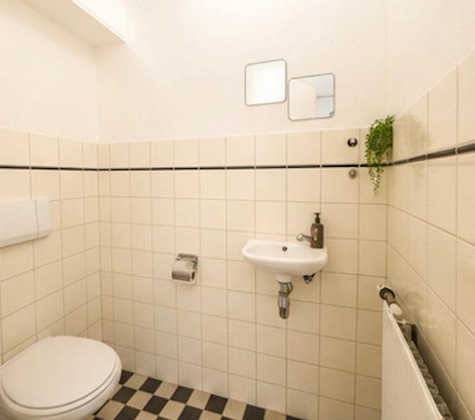 Licht 63m2 appartement met eiken vloer in De Pijp - Afbeelding 6