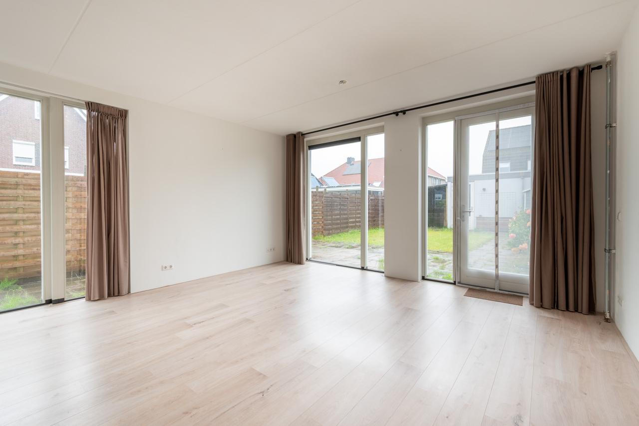 Hoekwoning met 12 zonnepanelen - Afbeelding 3