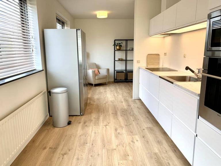 Gemeubileerd 4-kamerappartement in Stadshart - Afbeelding 5