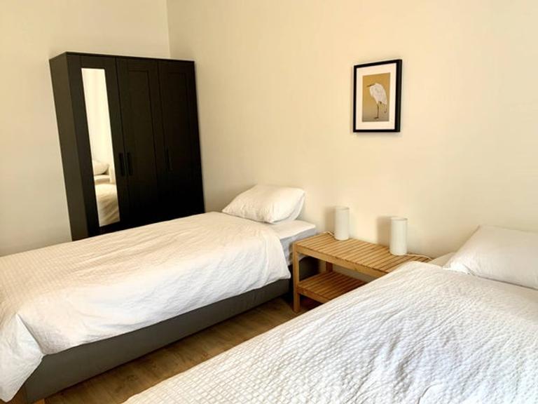Gemeubileerd 4-kamerappartement in Stadshart - Afbeelding 11