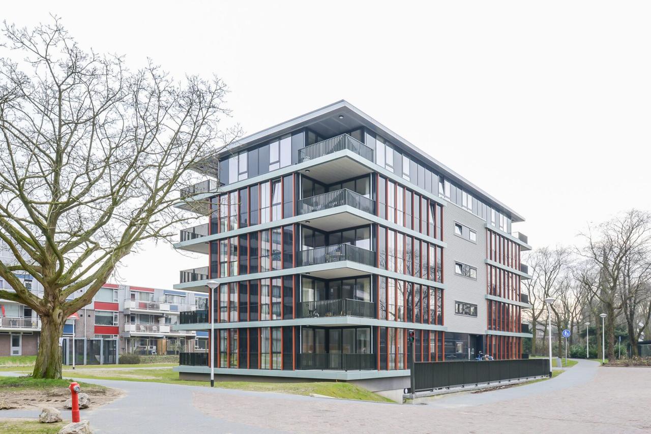 97 m2 apartment with balcony in Galgenveld - Image 3