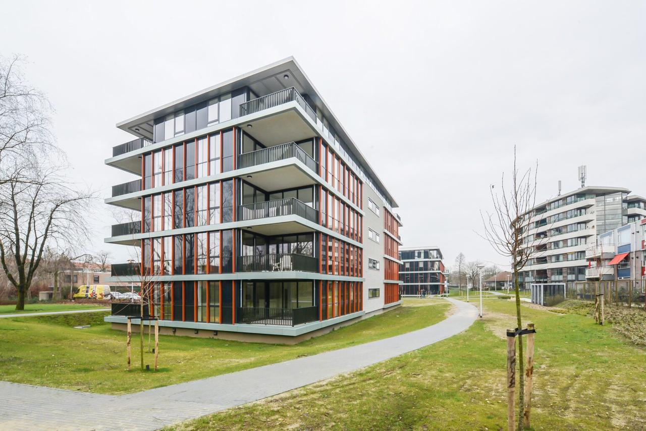 97 m2 apartment with balcony in Galgenveld - Image 6