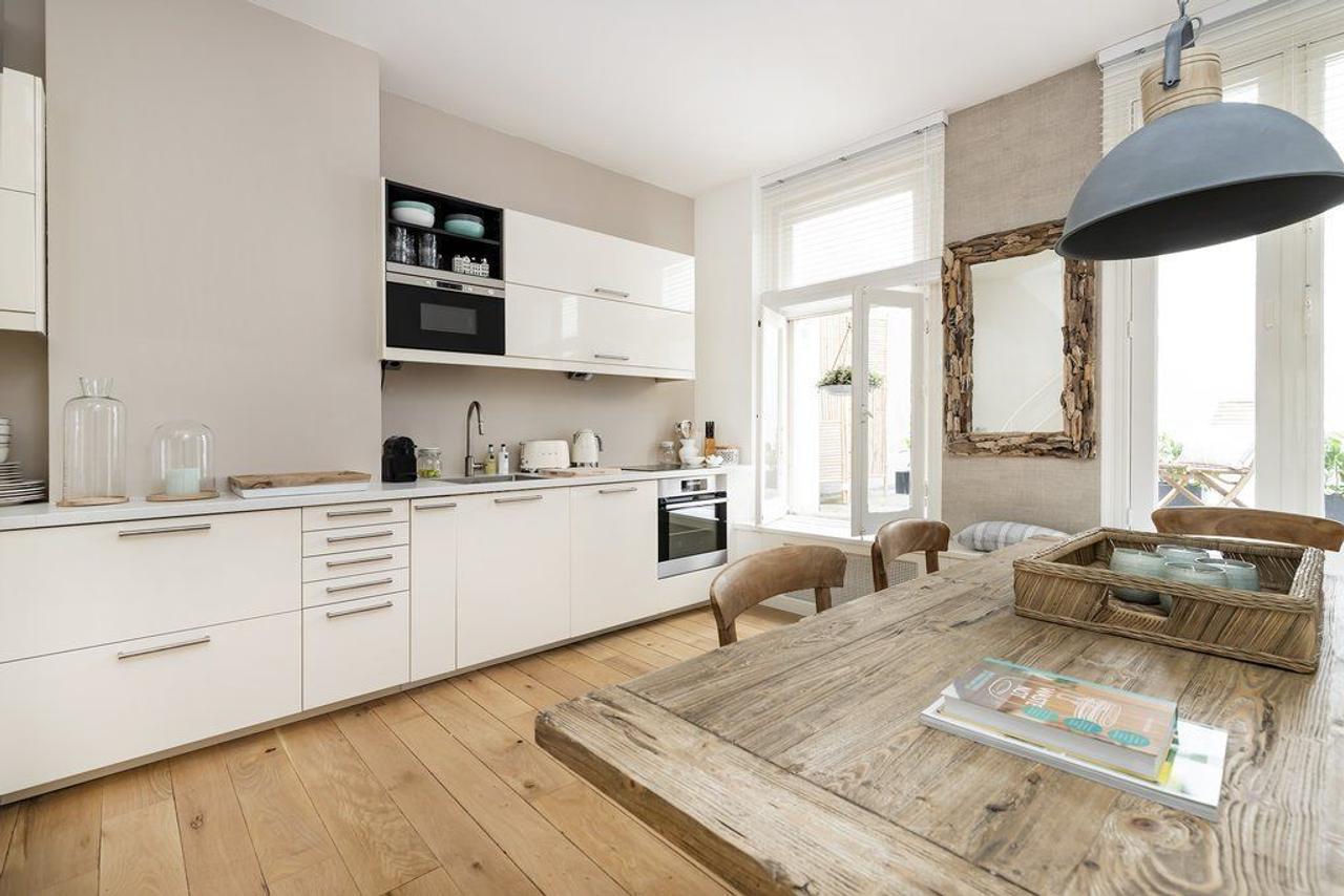 Appartement aan de Oudezijds - Afbeelding 2