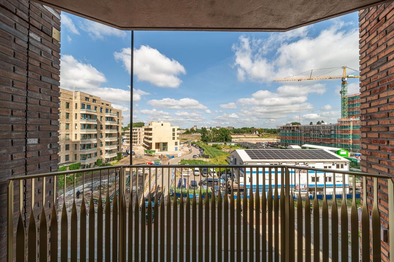 3-kamerappartement met zonnig balkon - Afbeelding 9