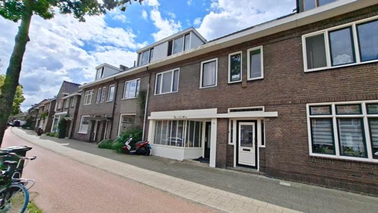 Benedenwoning met tuin in Strijp - Afbeelding 2