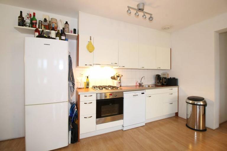 Gemeubileerd 3-kamerappartement met parkeerplek - Afbeelding 5