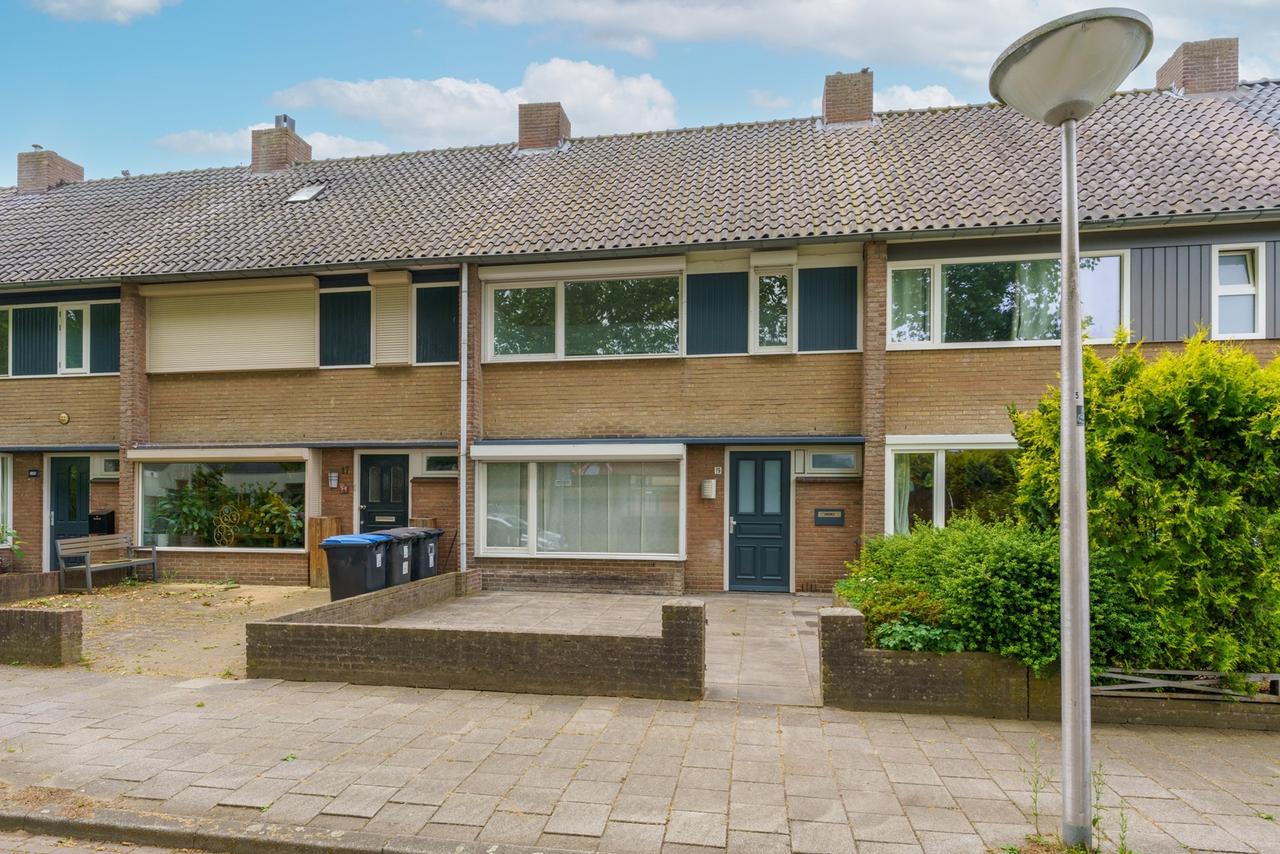 Gemeubileerd huis met 3 slaapkamers in Hagenkamp - Afbeelding 1
