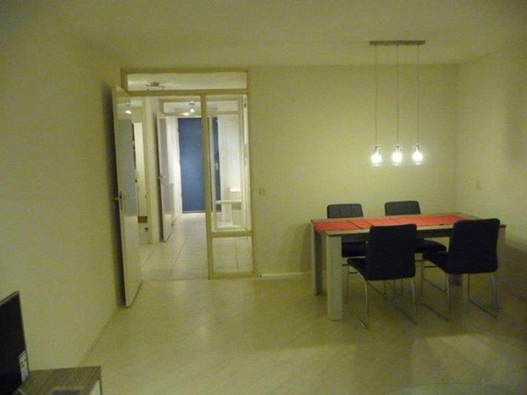 Furnished 3-room apartment in Almere Stad - Image 12