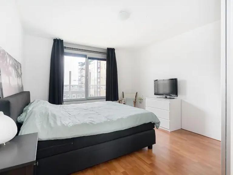 81 m2 met balkon en parkeerplek - Afbeelding 9