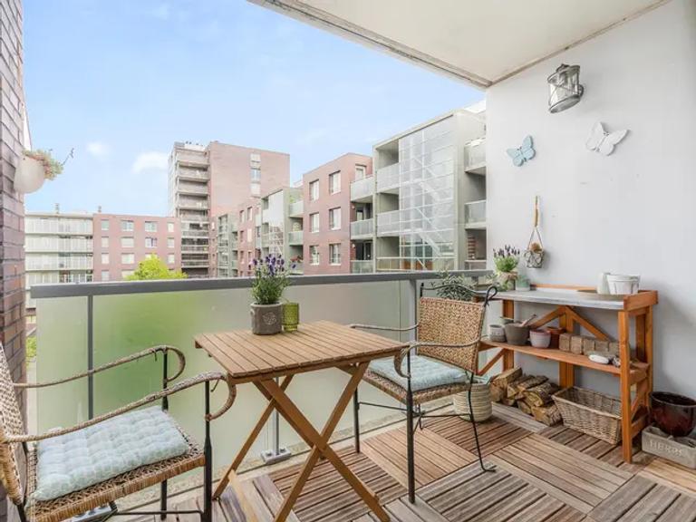 81 m2 met balkon en parkeerplek - Afbeelding 6