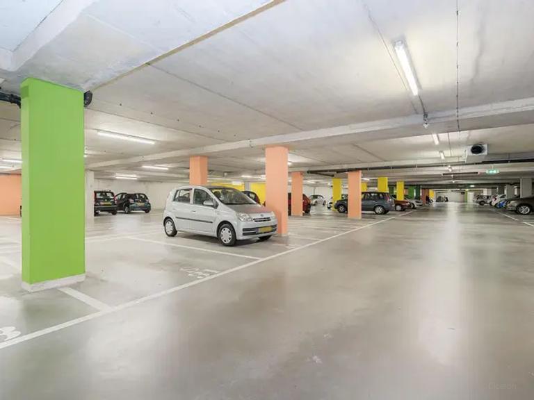 81 m2 met balkon en parkeerplek - Afbeelding 13