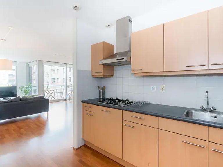 81 m2 met balkon en parkeerplek - Afbeelding 7