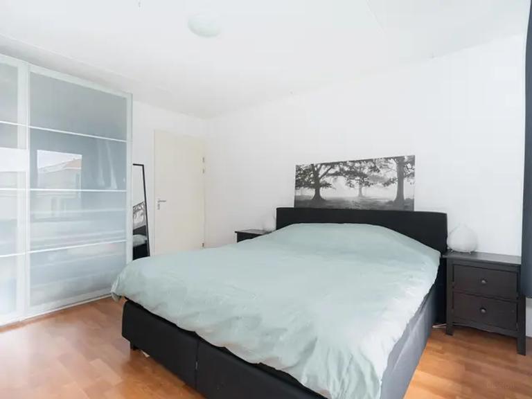 81 m2 met balkon en parkeerplek - Afbeelding 10