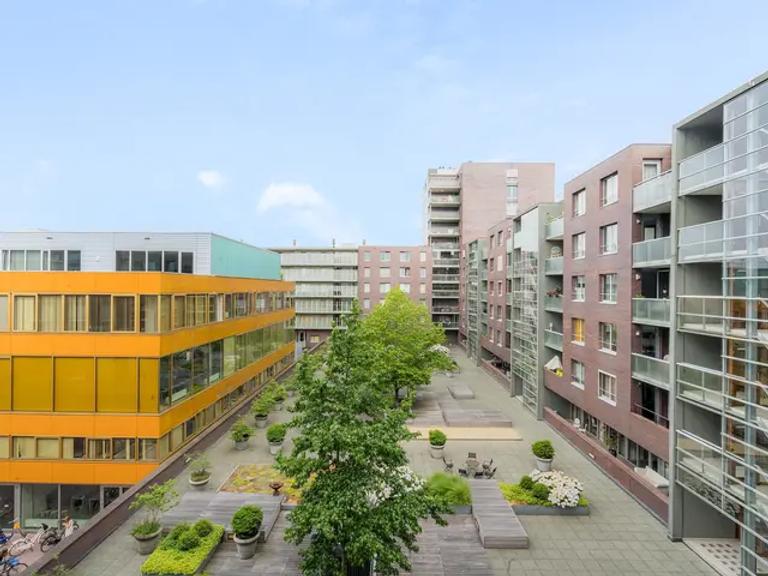 81 m2 met balkon en parkeerplek - Afbeelding 21