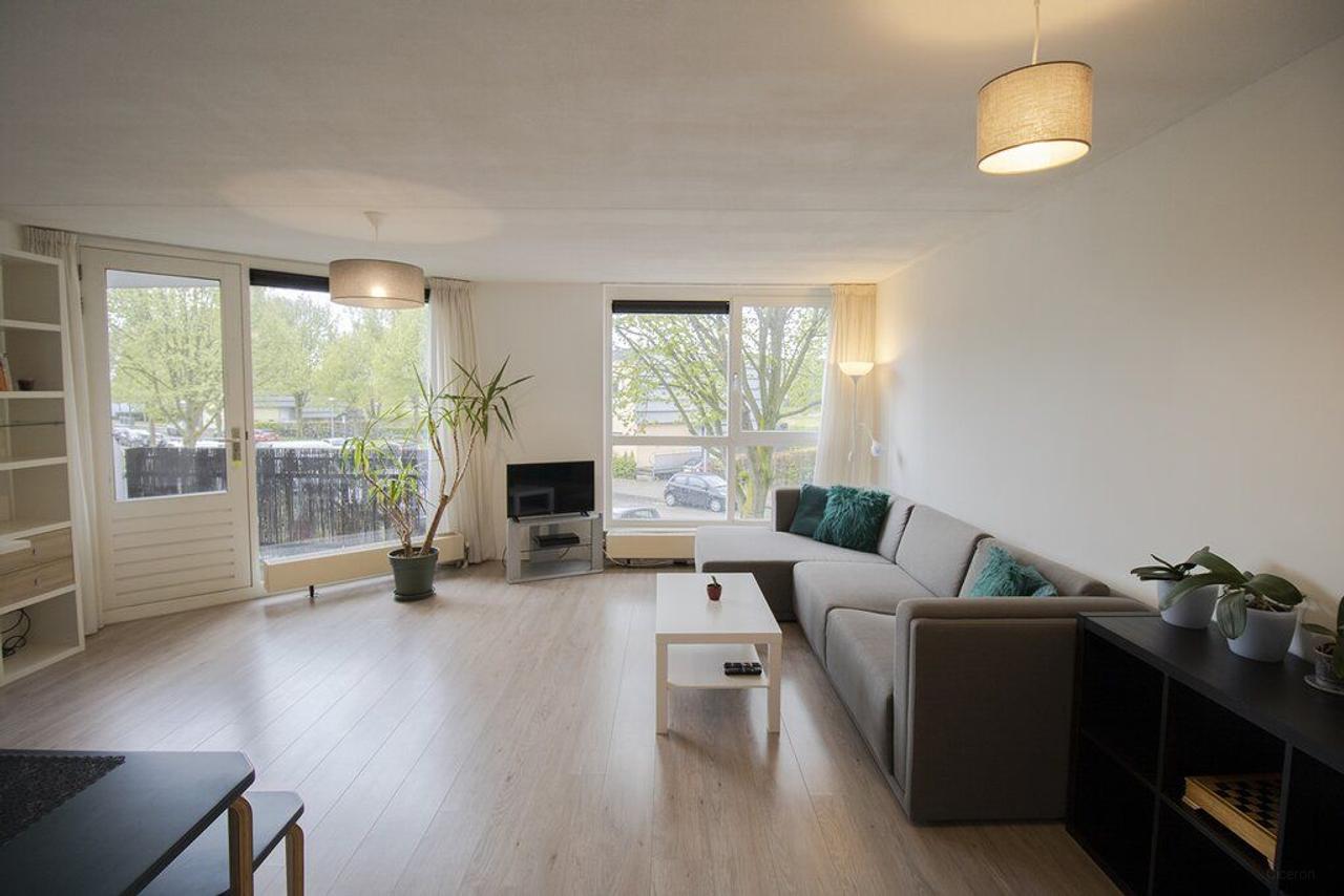 2-slaapkamerappartement met balkon - Afbeelding 3