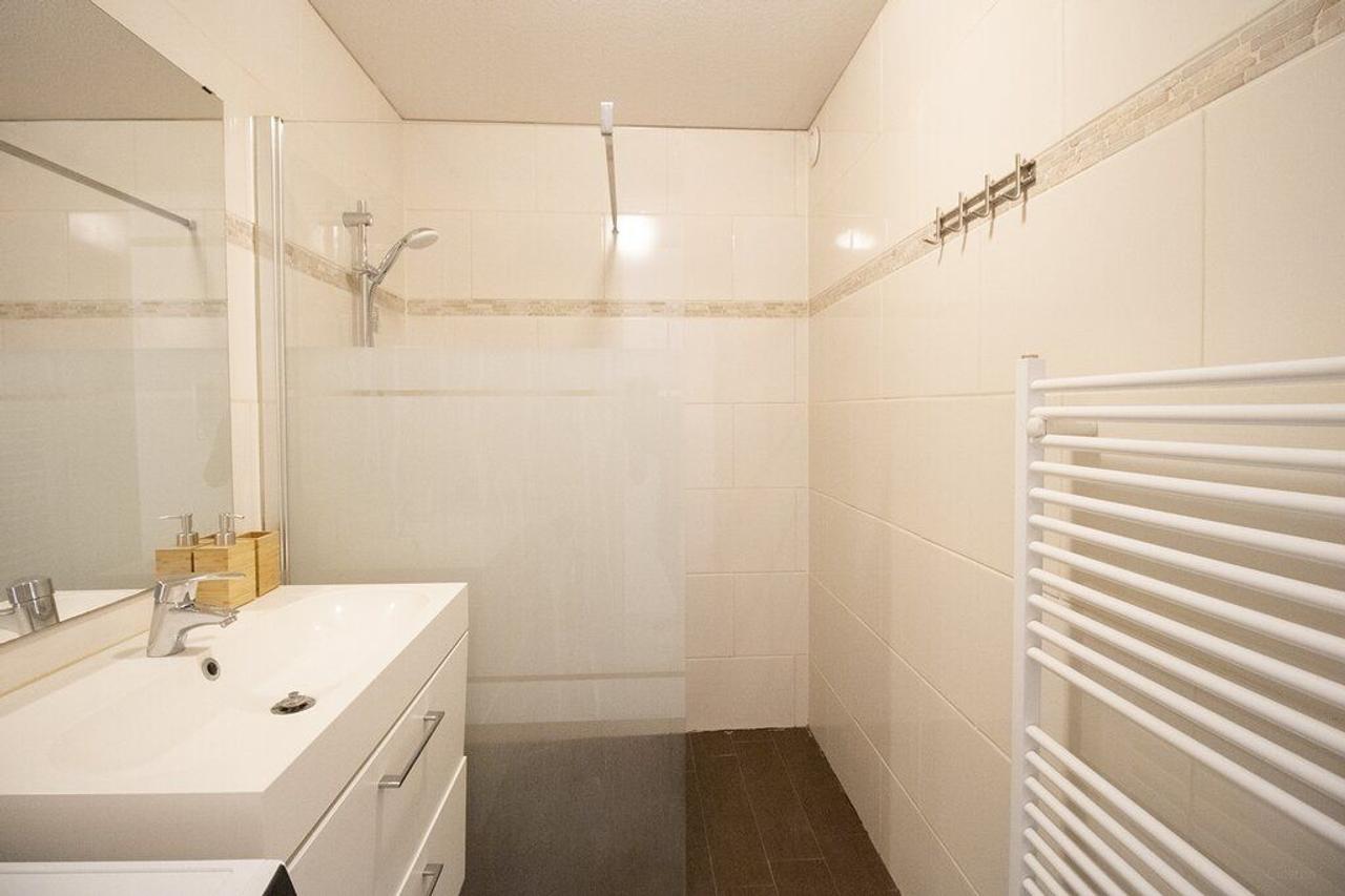 2-slaapkamerappartement met balkon - Afbeelding 18