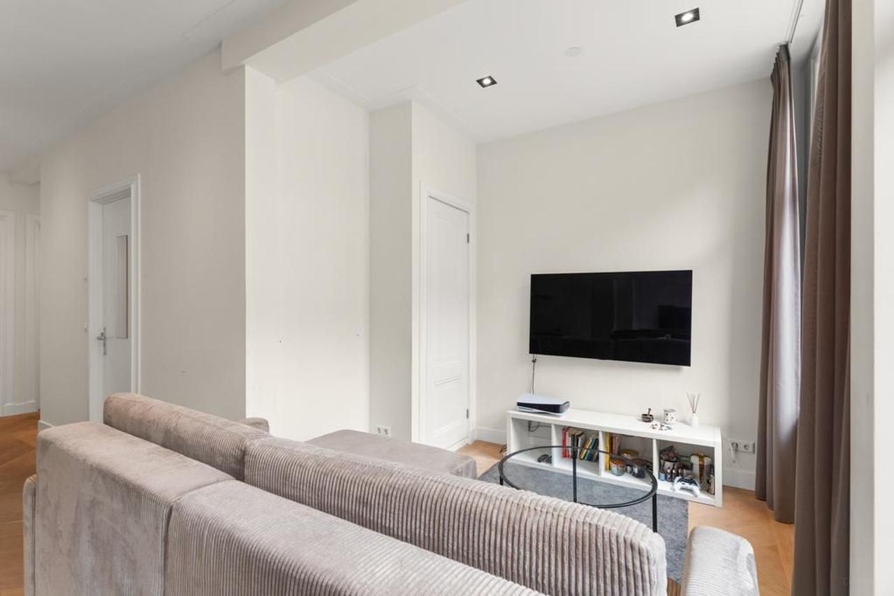 Licht 3-kamerappartement met balkon - Afbeelding 6