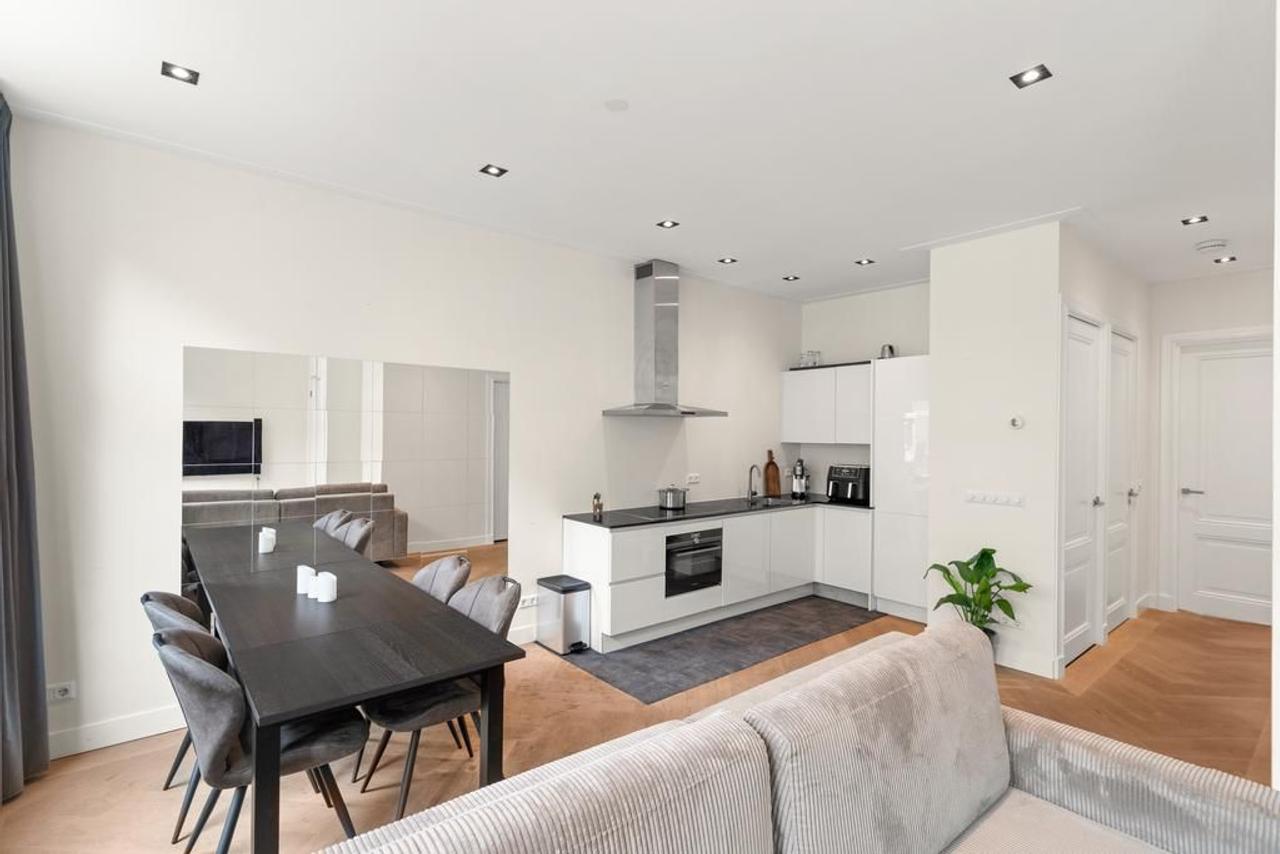 Licht 3-kamerappartement met balkon - Afbeelding 9