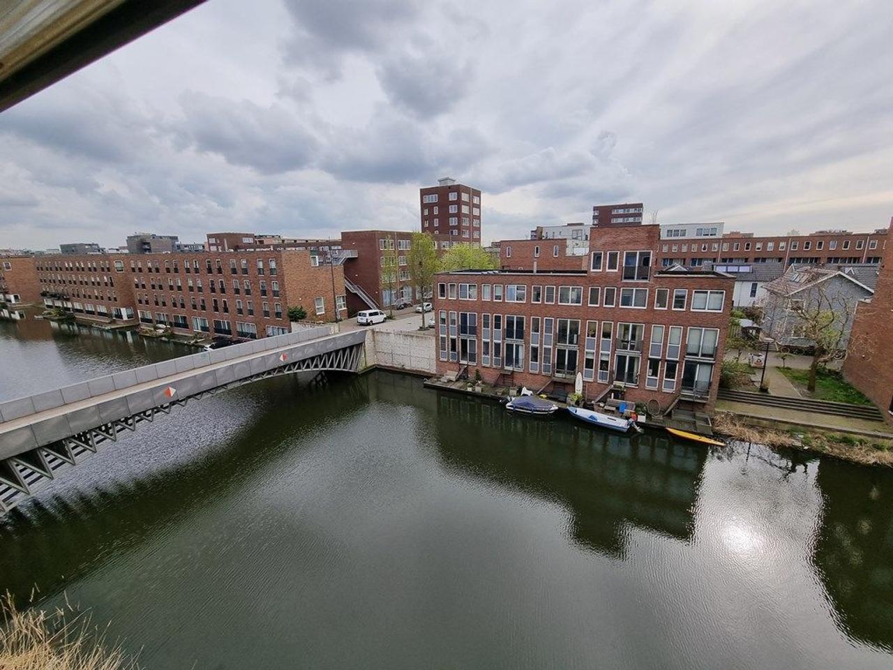 3-kamerappartement aan het water - Afbeelding 1