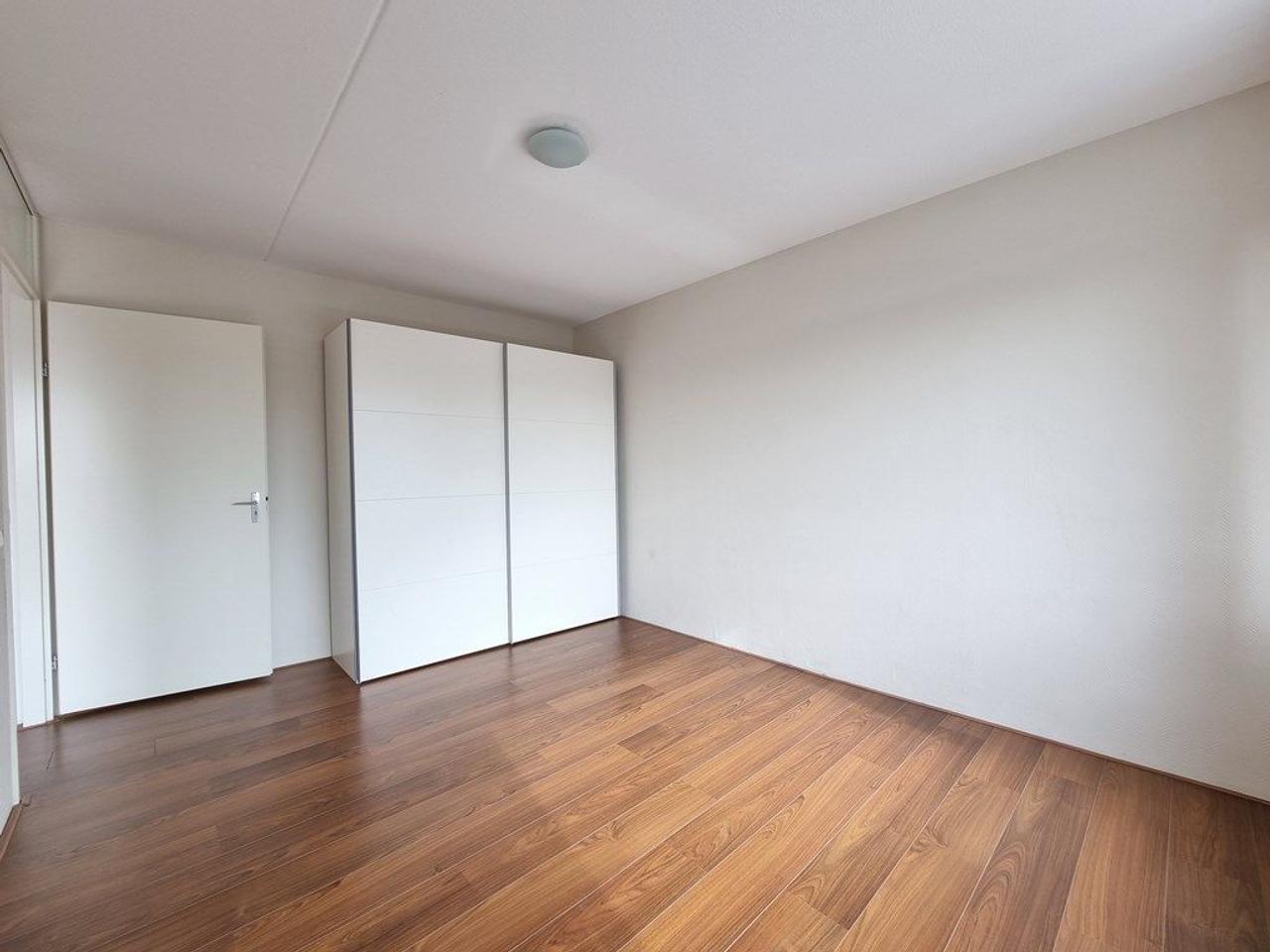 3-kamerappartement aan het water - Afbeelding 7