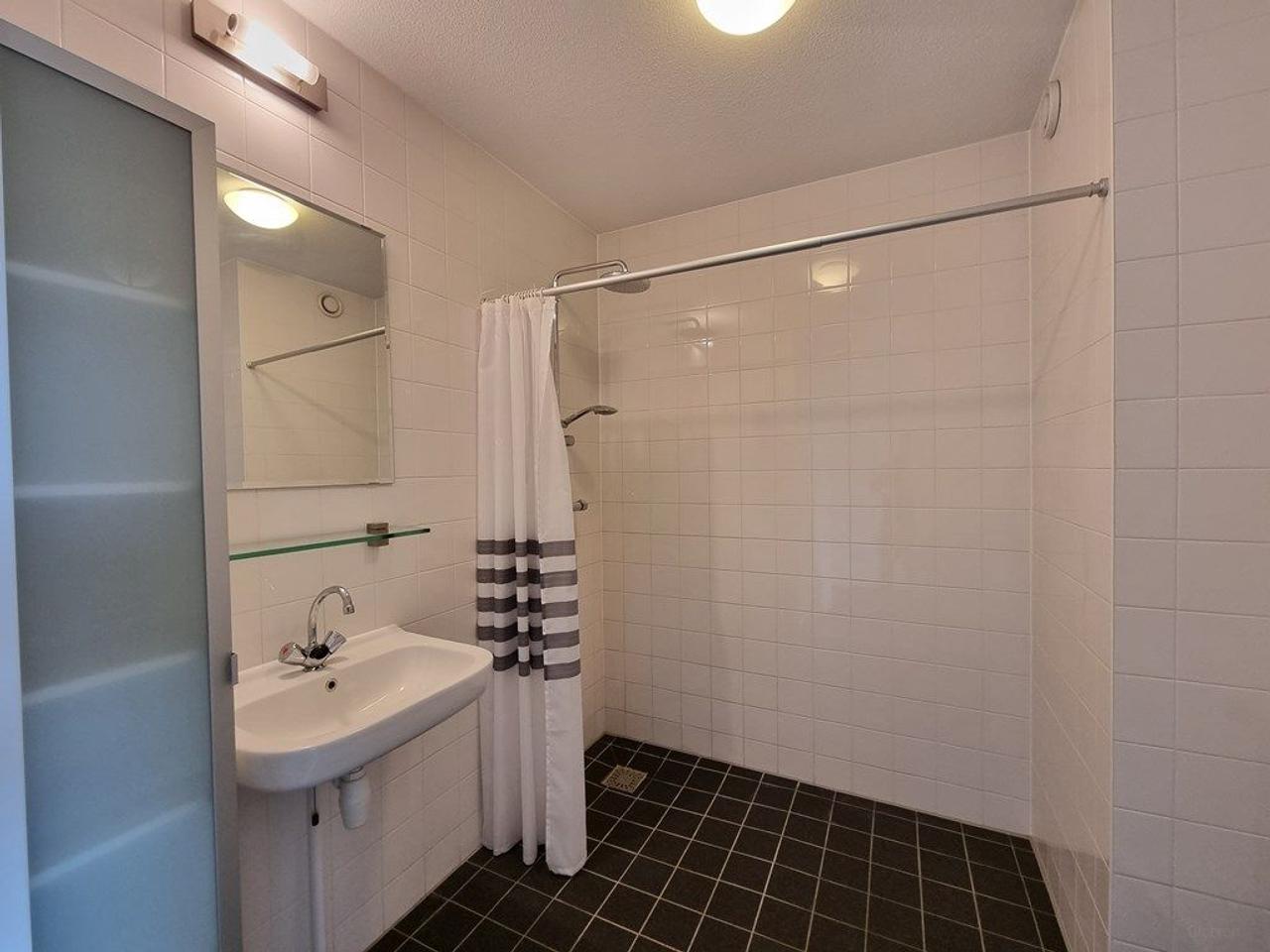 3-kamerappartement aan het water - Afbeelding 10